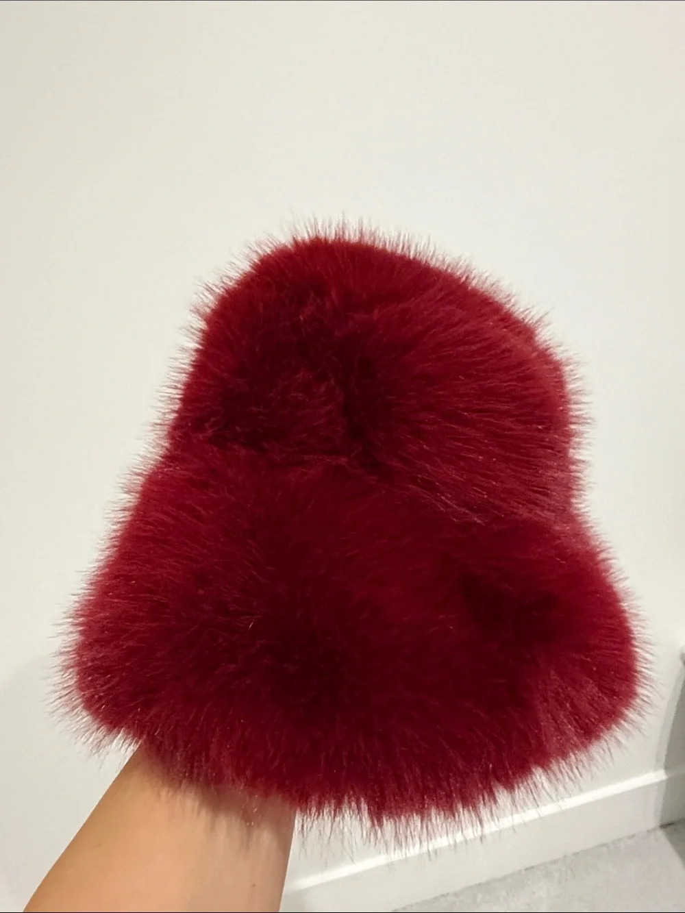 Plush Faux Fur Bucket Hat - cherry Red